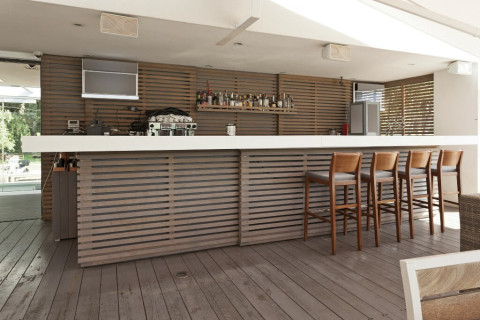How easy is it to replace bar stool cushions?