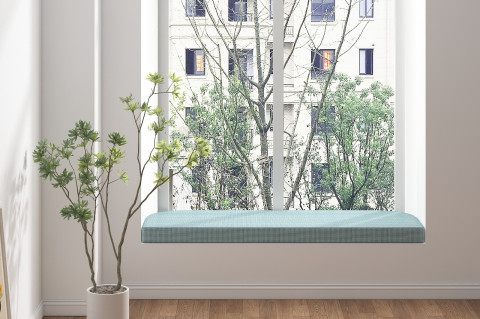 Choosing the perfect cushions for your window seat: Tips and ideas